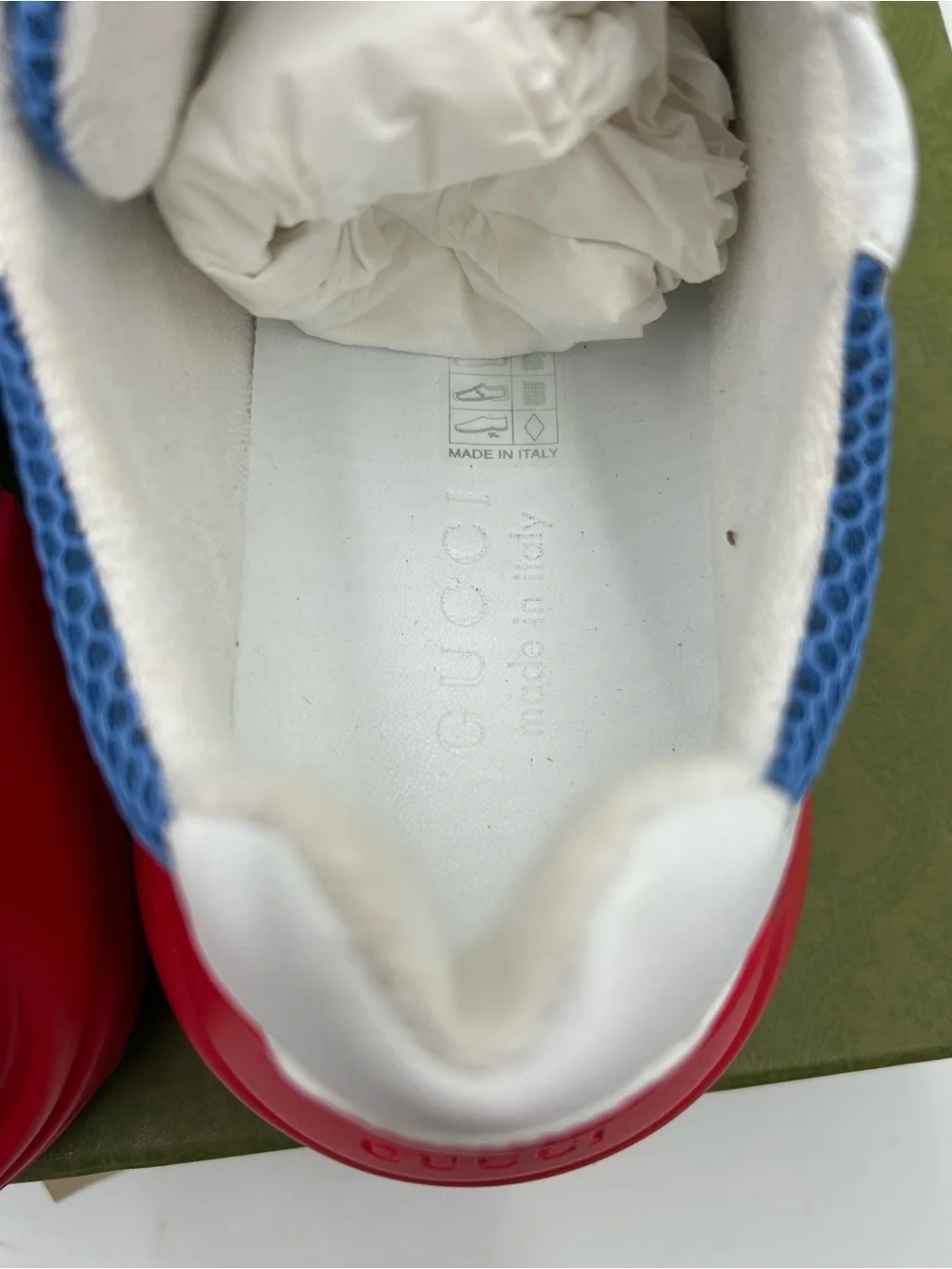 Men's Gucci RYTHON red/white/blue sneakers size 7 fits eight US made in Italy
